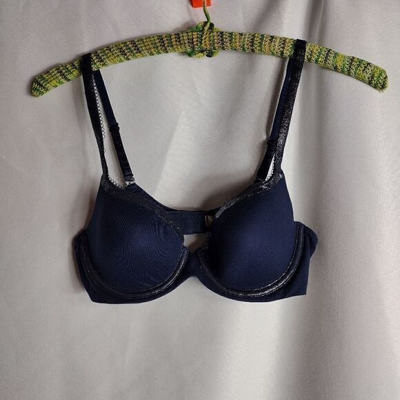 Victoria's secret bra - Picture 1 of 4